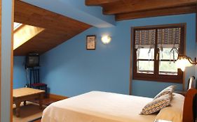 Hostal Rural Onbordi